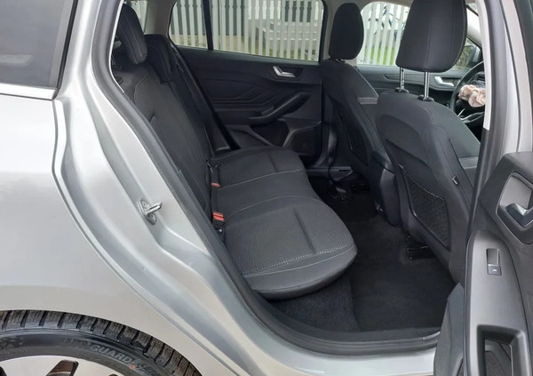 Ford Focus cena 32900 przebieg: 116000, rok produkcji 2019 z Wrocław małe 667
